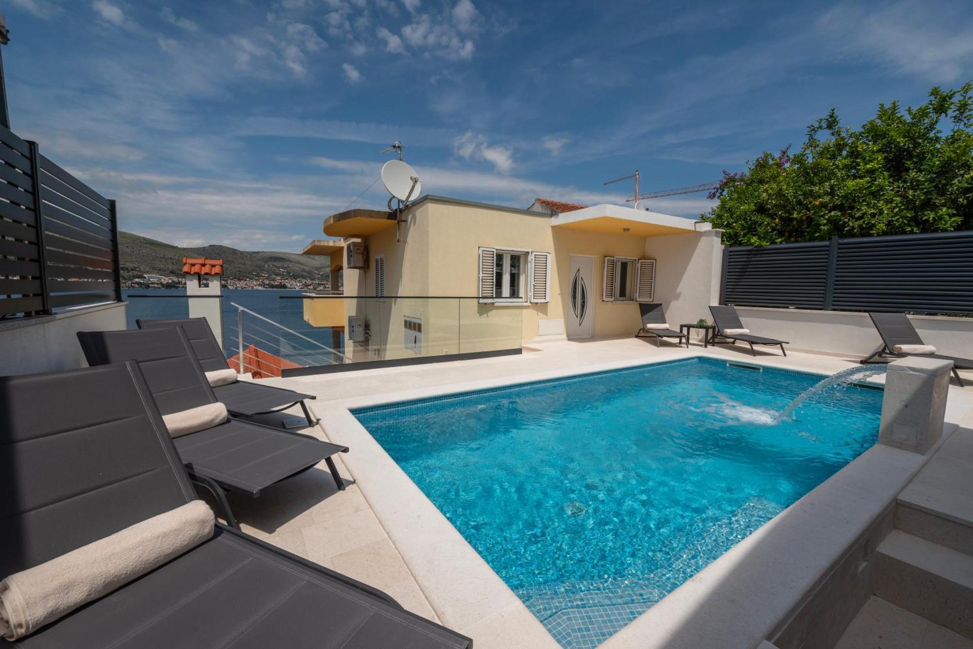 Lavanda Residence With Heated Pool Trogir Split Donji Okrug  Exteriér fotografie