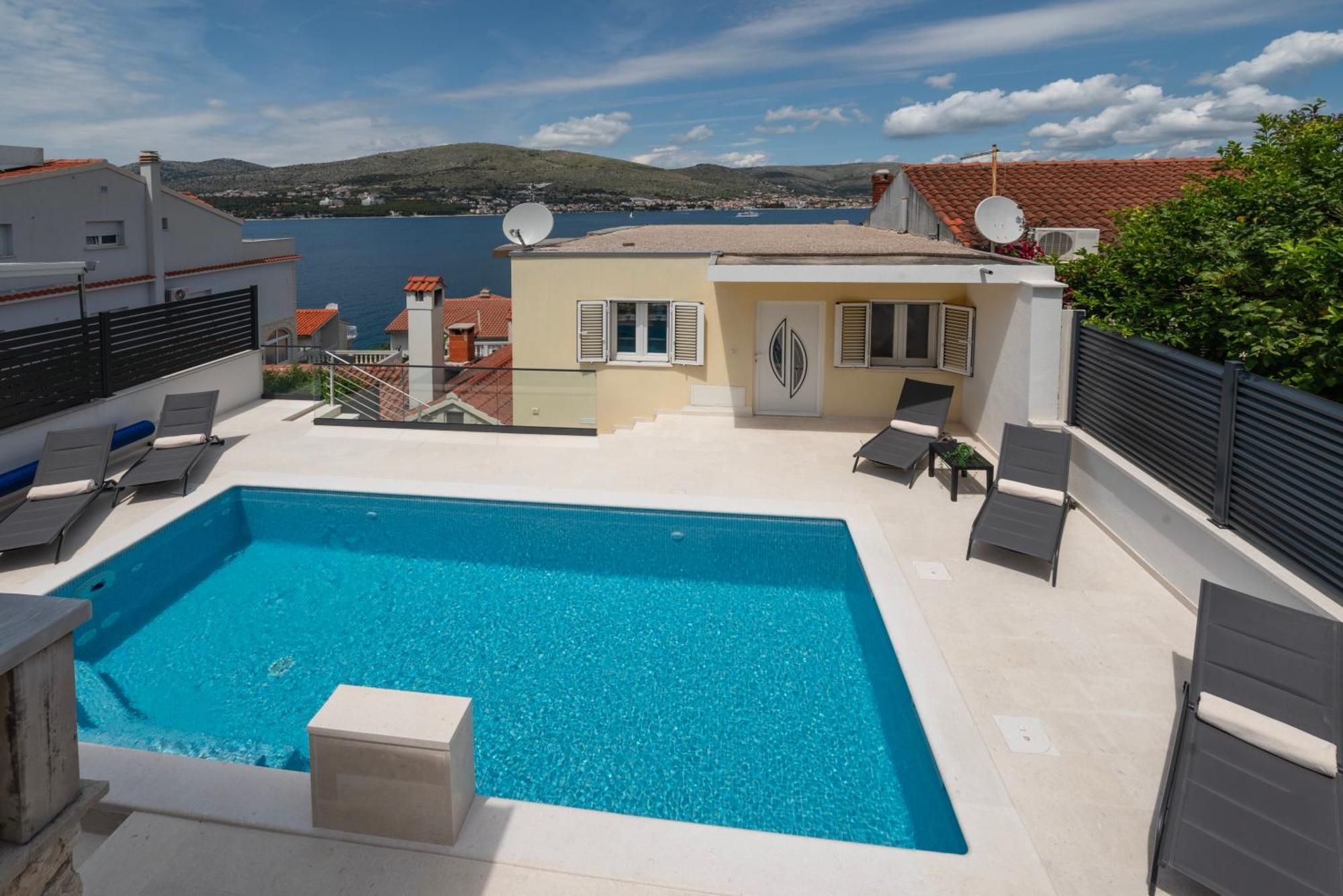 Lavanda Residence With Heated Pool Trogir Split Donji Okrug  Exteriér fotografie